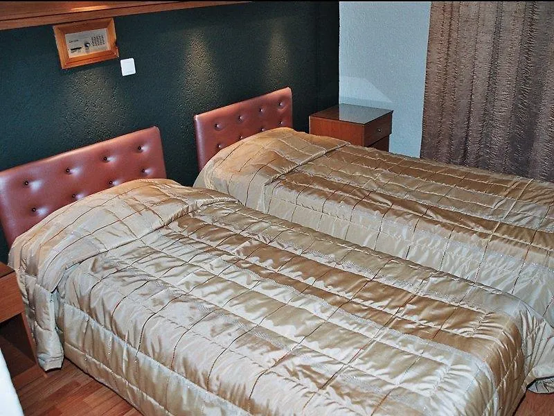Kamari Hotel Kokkini Hani