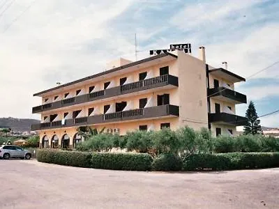 Kamari Hotel Kokkini Hani